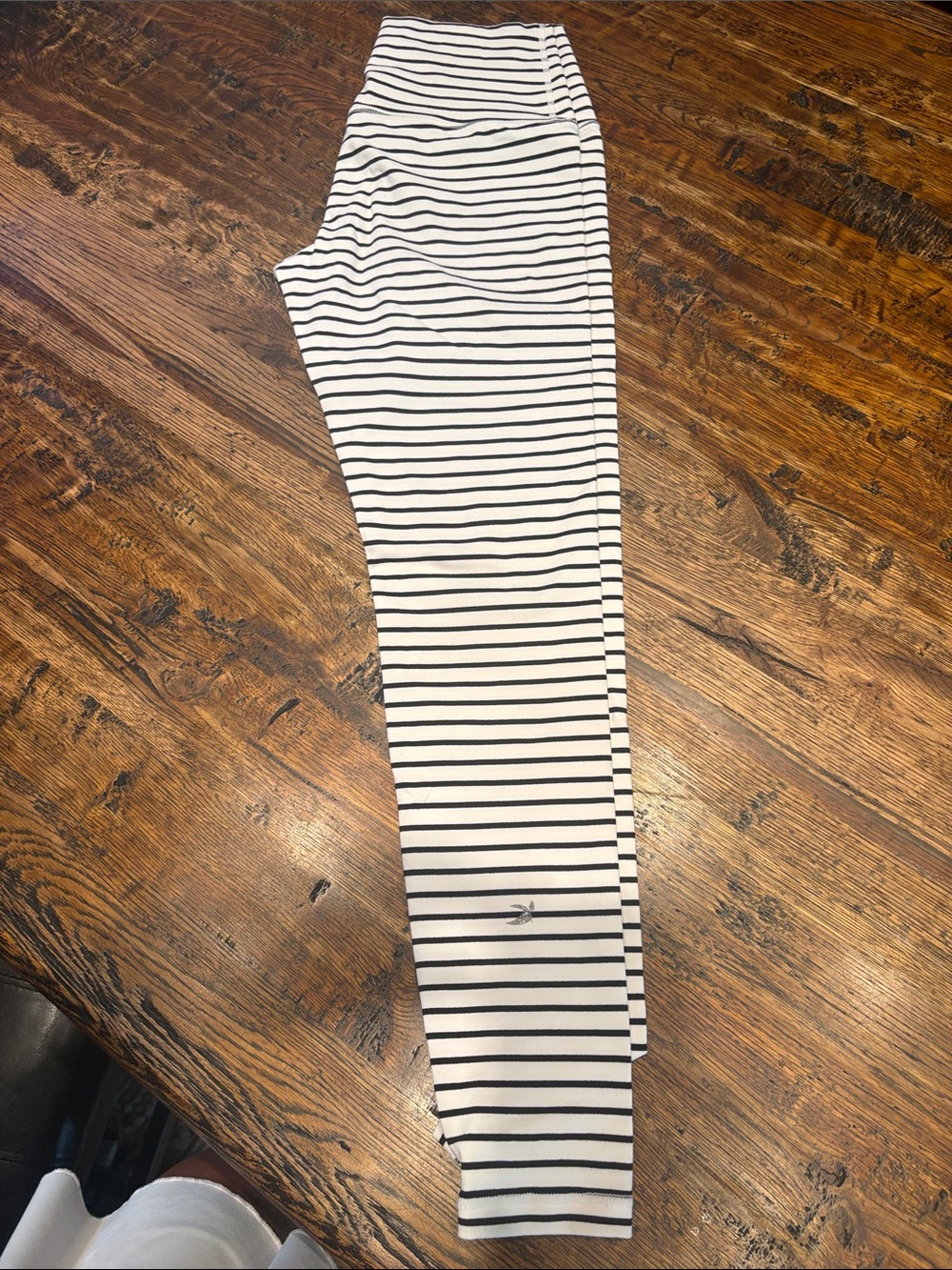 Women's Glyder Black & White Striped Leggings
